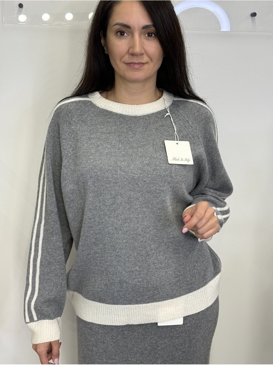 Kostiumėlis su sijonu 3407 4